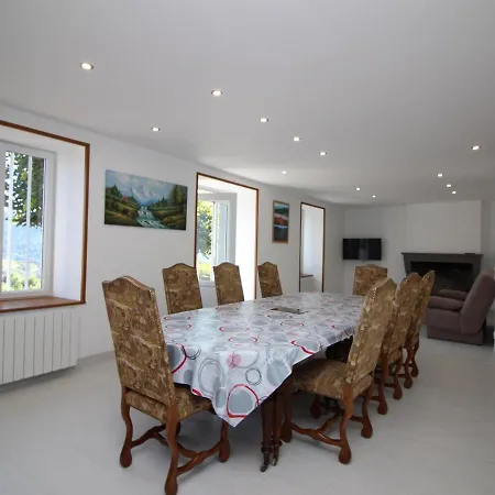 Murat-le-quaire, 4 Pièces, 7 Personnes - Fr-1-608-154 *
