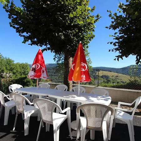 Murat-le-quaire, 4 Pièces, 7 Personnes - Fr-1-608-154 Appartement *
