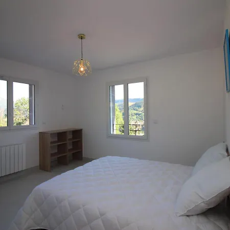 Murat-le-quaire, 4 Pièces, 7 Personnes - Fr-1-608-154 Appartement Murat-le-Quaire
